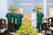 Tay Ninh Provincial Military Command extends New Year greetings to Cao Dai Tay Ninh Church